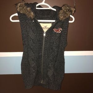 Hollister sweater vest